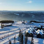 Modern Apartment Overlooking Gudbrandsdalen *