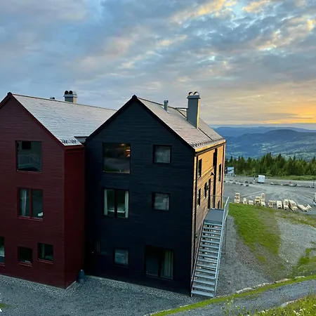 Modern Overlooking Gudbrandsdalen * Øyer
