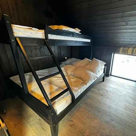 Modern Overlooking Gudbrandsdalen Сasa de vacaciones