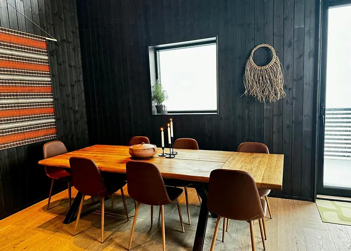 Modern Overlooking Gudbrandsdalen * Øyer